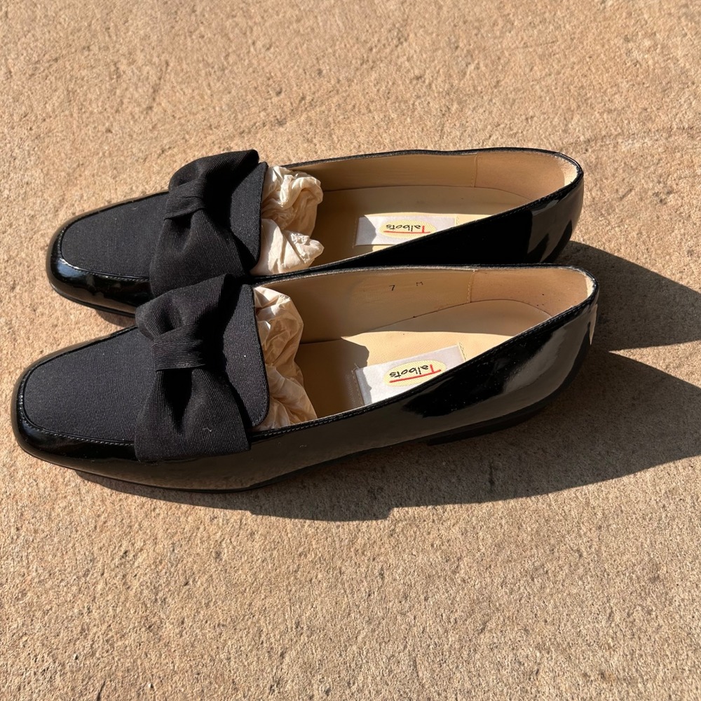 Talbots Jayna Loafers Women Black Patent Leather Grosgrain Bow Size 7M - Picture 4 of 7